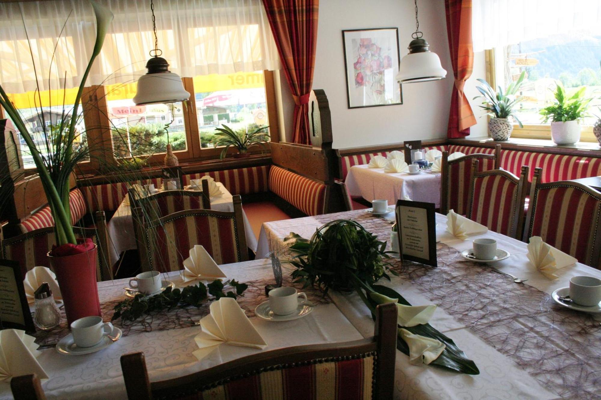 Hotel Gasthof Schweizerhaus Stuhlfelden Exteriör bild