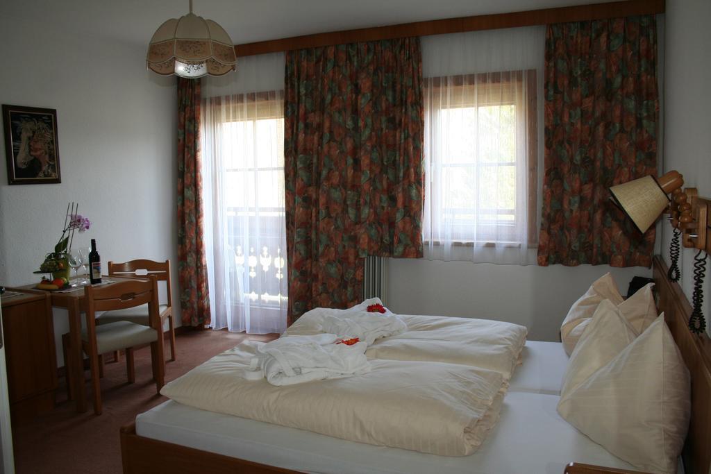 Hotel Gasthof Schweizerhaus Stuhlfelden Exteriör bild